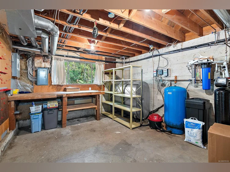 8286 Alec Road, Central Saanich, BC, V8M 1S4 - 28