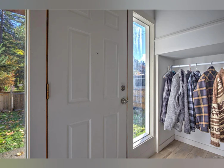 7210 Rockland Road, Lake Cowichan, BC, V0R 2G0 - 3