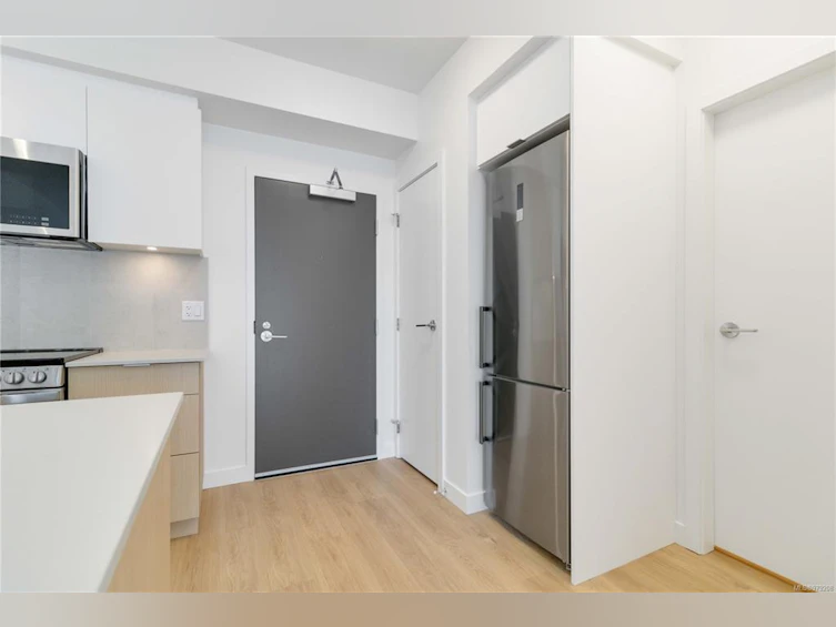 502-1115 Johnson Street, Victoria, BC, V8V 0H2 - 5