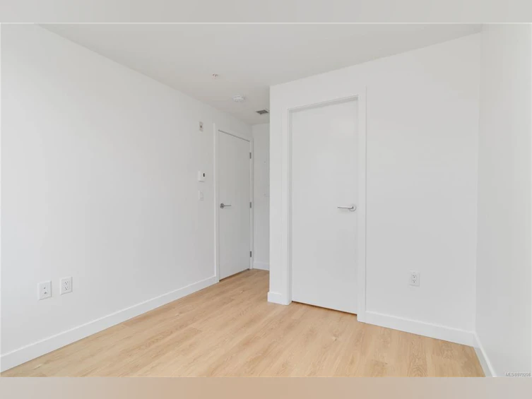 502-1115 Johnson Street, Victoria, BC, V8V 0H2 - 12