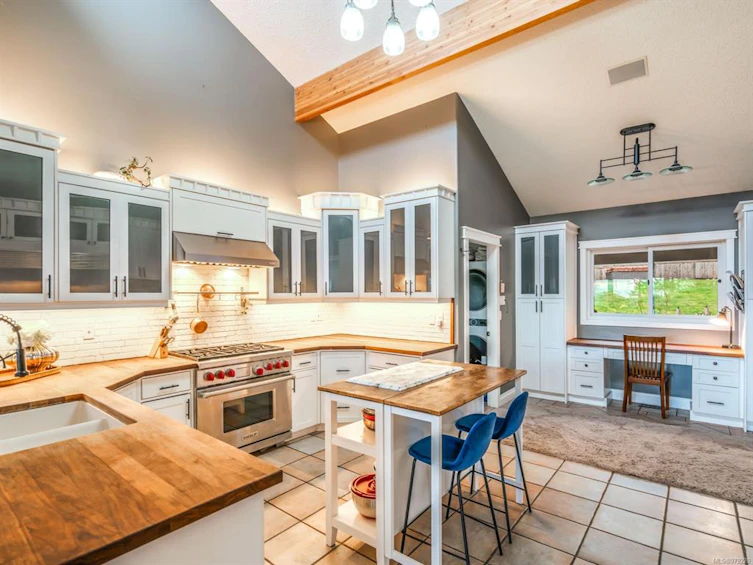 868 W Chichester Road, Gabriola Island, BC, V0R 1X1 - 18