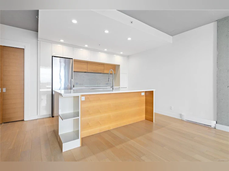1101-989 Johnson Street, Victoria, BC, V8V 0E3 - 11