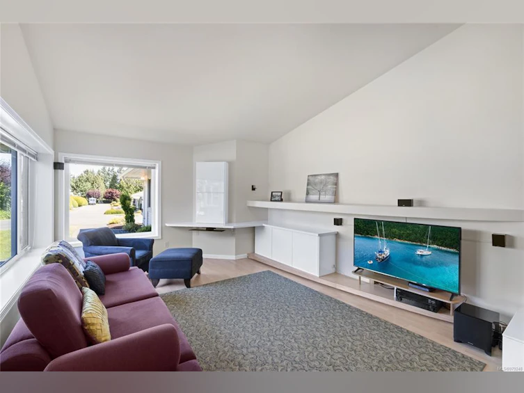 8-639 Arbutus Street, Qualicum Beach, BC, V9K 1P4 - 4