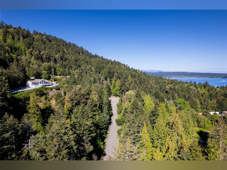 8475 Lisa Lane, Nanaimo, BC, V0R 2H0 - 84