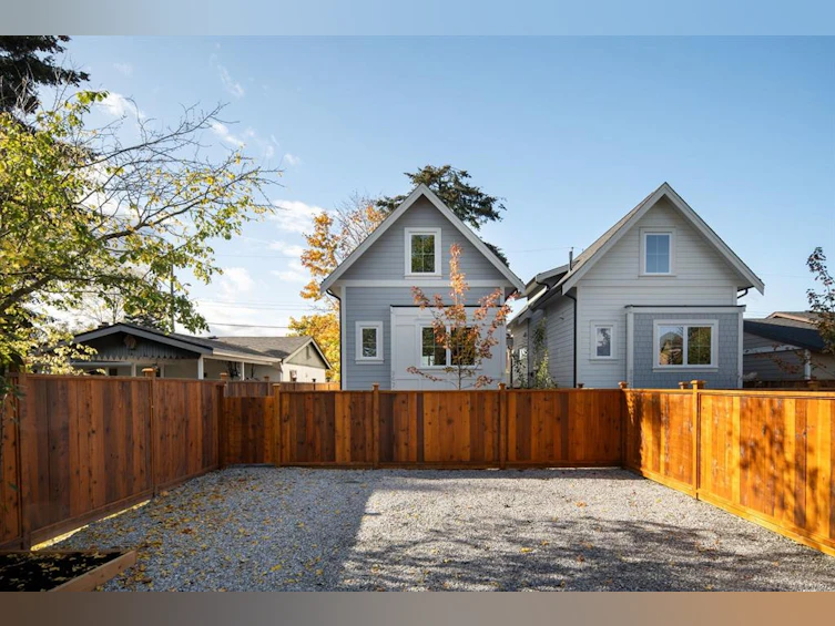 9671 Eighth Street, Sidney, BC, V8L 2V2 - 38