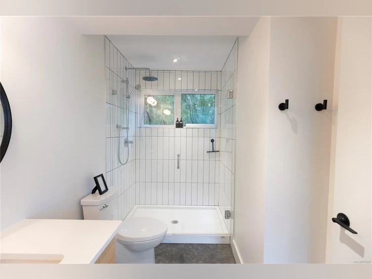 1135 Abraham Drive, Tofino, BC, V0R 0A4 - 20