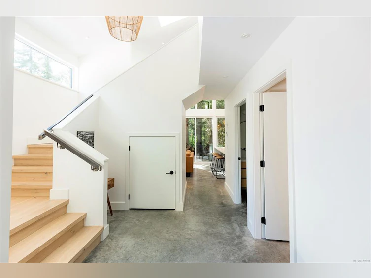 1135 Abraham Drive, Tofino, BC, V0R 0A4 - 12