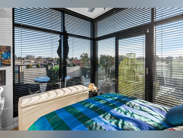 310-21 Erie Street, Victoria, BC, V8V 5A8 - 17