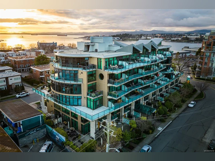 310-21 Erie Street, Victoria, BC, V8V 5A8 - 26