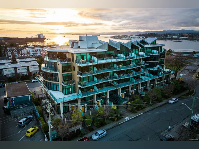 310-21 Erie Street, Victoria, BC, V8V 5A8 - 27