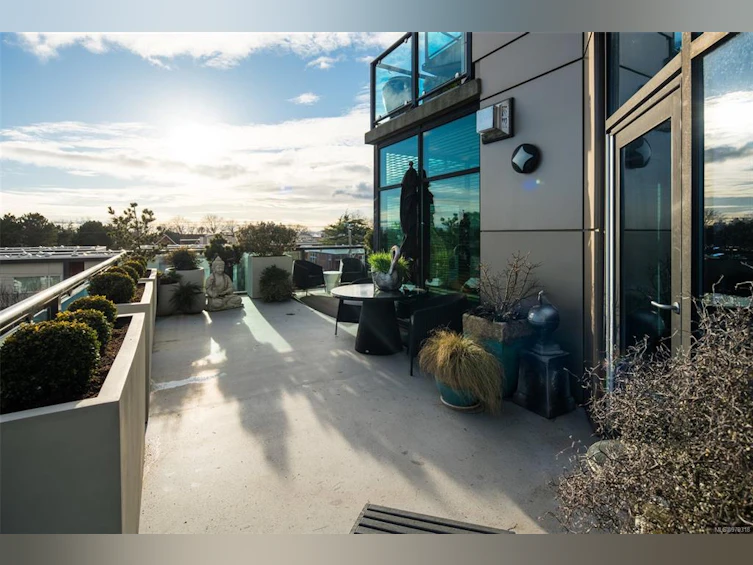 310-21 Erie Street, Victoria, BC, V8V 5A8 - 33