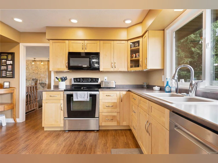 3347 St. Troy Place, Colwood, BC, V9C 3J3 - 7