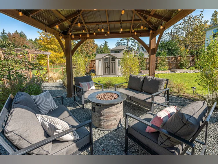 648 Birch Road, North Saanich, BC, V8L 5S2 - 66