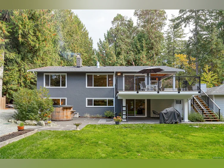 11024 Baxendale Road, North Saanich, BC, V8L 5M4 - 53