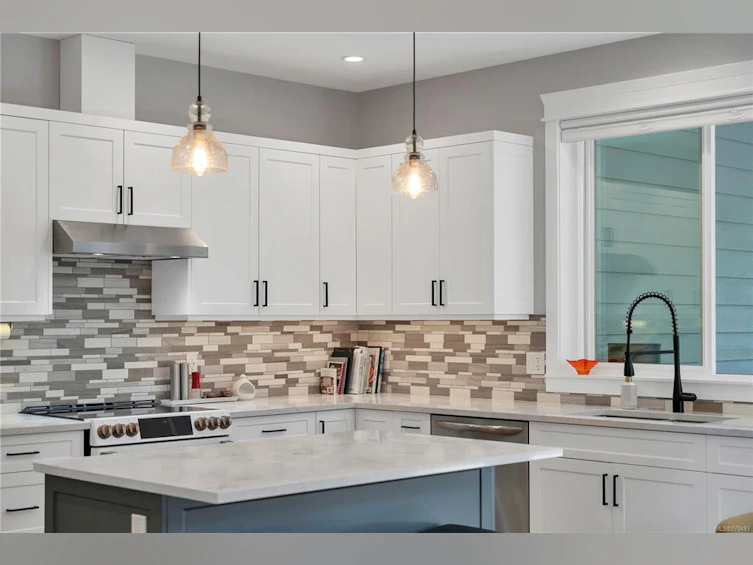 714 Salal Street, Campbell River, BC, V9H 0E6 - 8