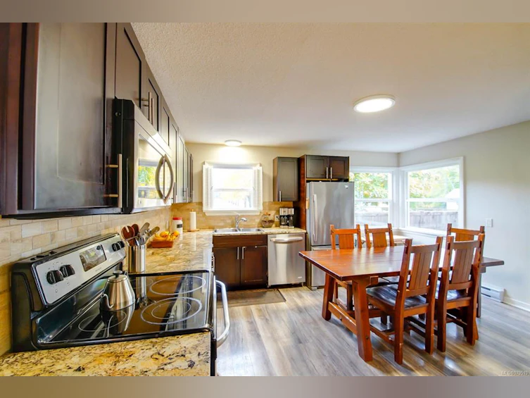 5155 Compton Road, Port Alberni, BC, V9Y 7B5 - 5