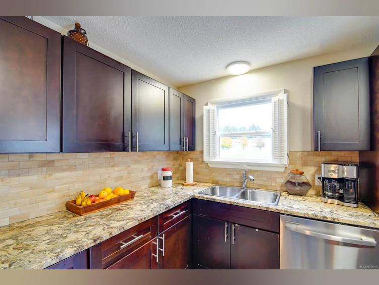 5155 Compton Road, Port Alberni, BC, V9Y 7B5 - 7