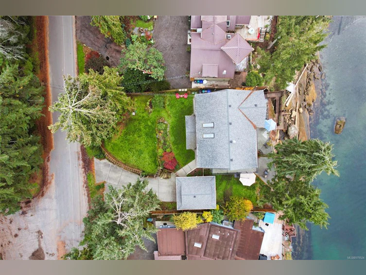 113 Malaspina Drive, Gabriola Island, BC, V0R 1X1 - 3