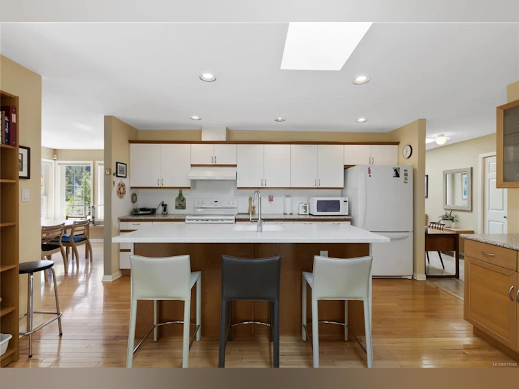 3329 Rockhampton Road, Fairwinds, BC, V9P 9H5 - 19