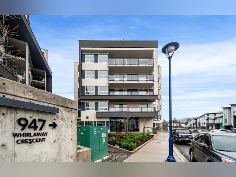 410-947 Whirlaway Crescent, Langford, BC, V9B 6W6