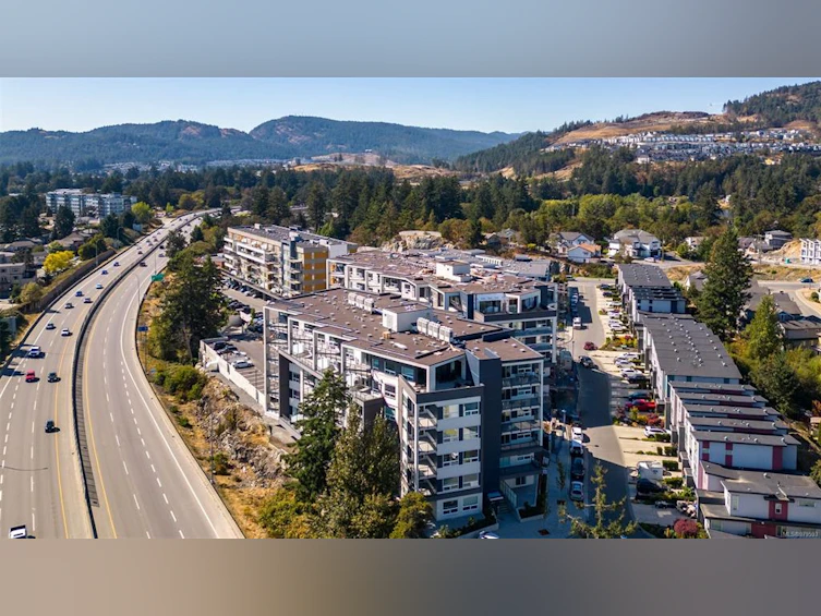 410-947 Whirlaway Crescent, Langford, BC, V9B 6W6 - 24