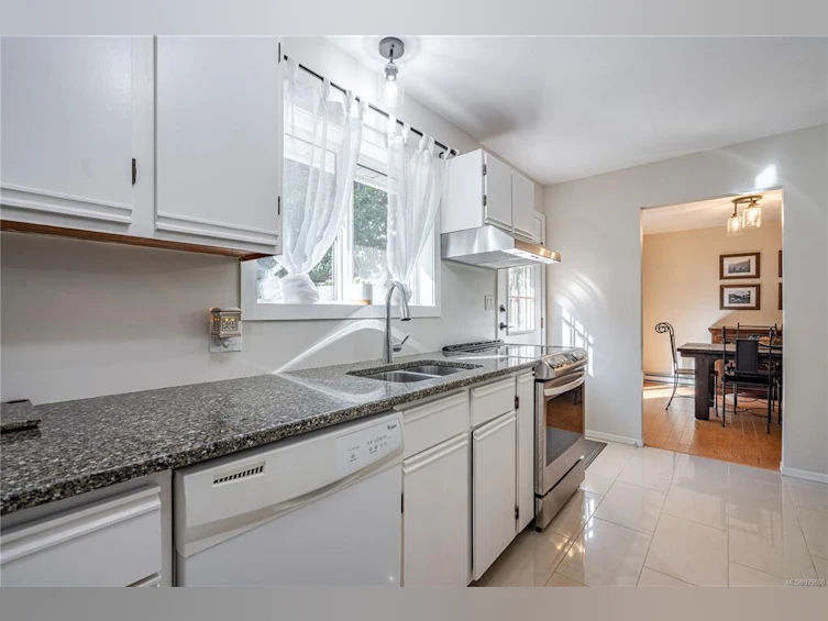 2262 Yewtree Place, Langford, BC, V9E 6H3 - 17