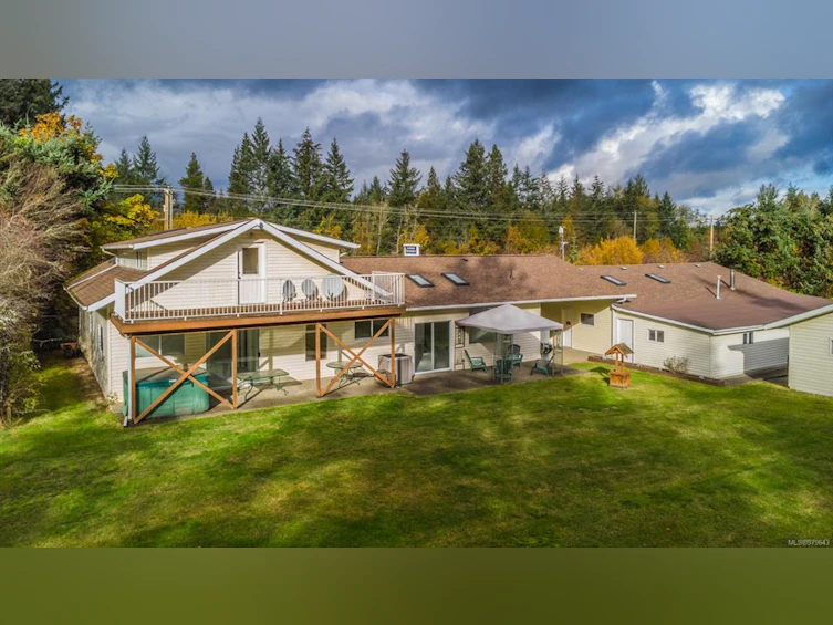 2196 Alberni Highway, Coombs, BC, V0R 1M0 - 4