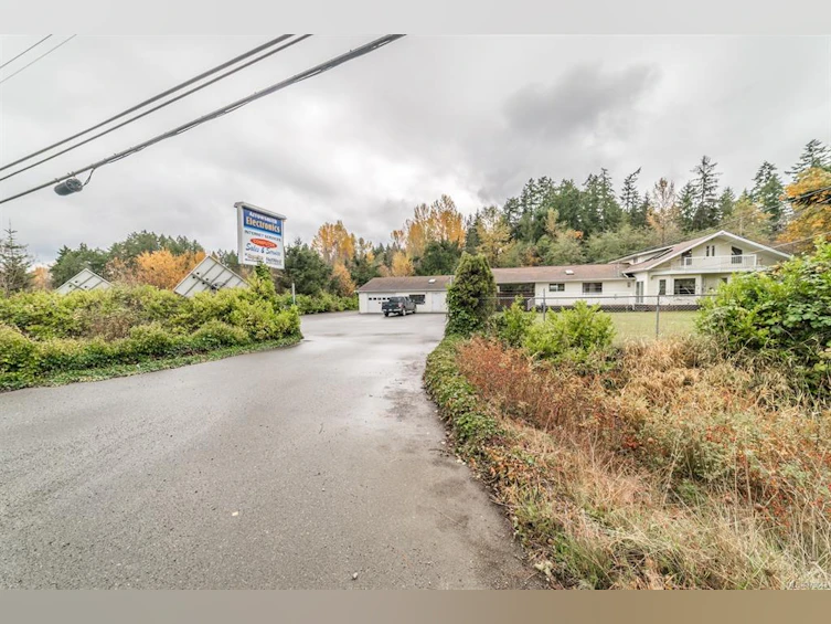 2196 Alberni Highway, Coombs, BC, V0R 1M0 - 35