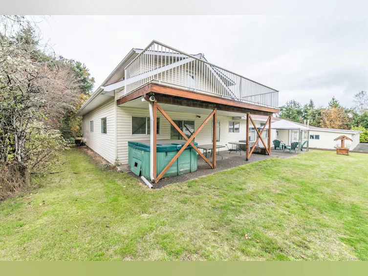 2196 Alberni Highway, Coombs, BC, V0R 1M0 - 36
