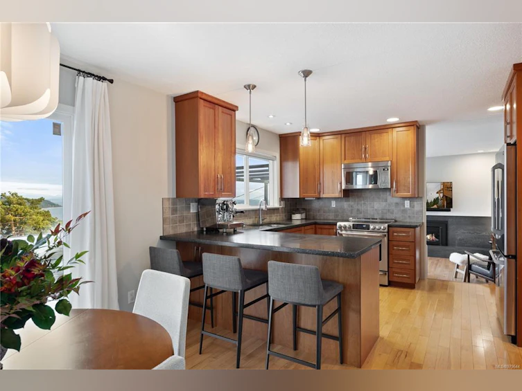 405 Eagle Ridge Road, Campbell River, BC, V9W 6B4 - 4