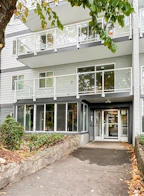 406 1124 Esquimalt Road