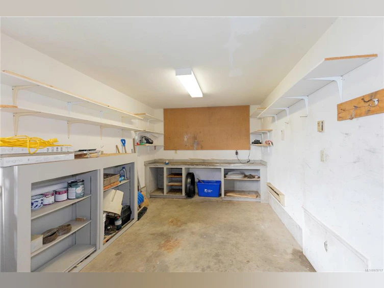 30 Oregon Road, Campbell River, BC, V9W 5T1 - 43