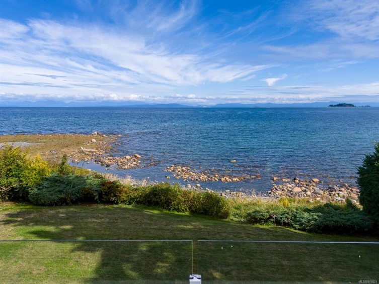 4594 Kilmarnock Drive, Courtenay, BC, V9N 9S7 - 2