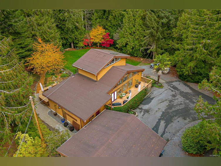 1460 Oceanspray Drive, North Saanich, BC, V8L 5J7 - 3