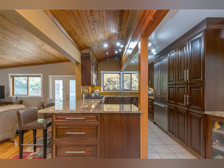1460 Oceanspray Drive, North Saanich, BC, V8L 5J7 - 14