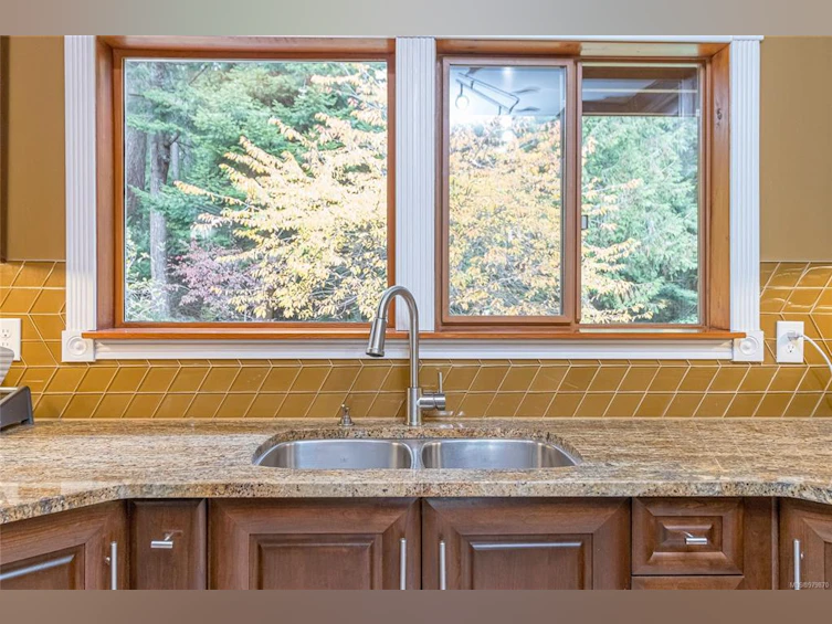 1460 Oceanspray Drive, North Saanich, BC, V8L 5J7 - 17