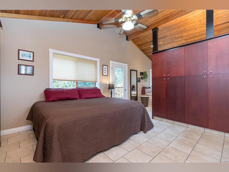 1460 Oceanspray Drive, North Saanich, BC, V8L 5J7 - 21
