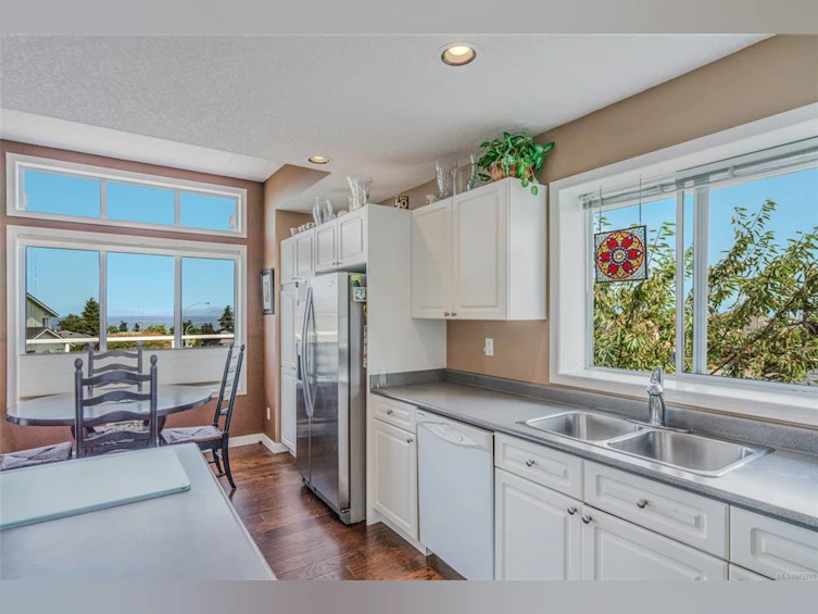 6346 Waterbury Road, Nanaimo, BC, V9R 2V1 - 32