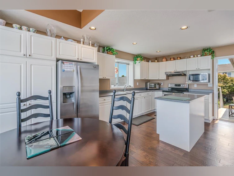 6346 Waterbury Road, Nanaimo, BC, V9R 2V1 - 37