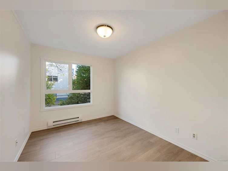 208-1024 Fairfield Road, Victoria, BC, V8V 3A5 - 28