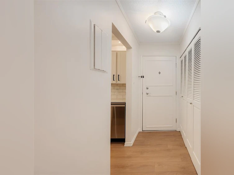 208-1024 Fairfield Road, Victoria, BC, V8V 3A5 - 30