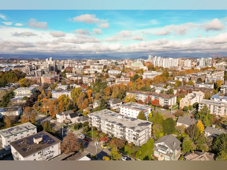 208-1024 Fairfield Road, Victoria, BC, V8V 3A5 - 35