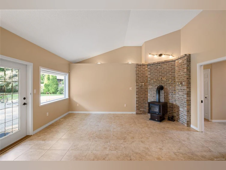 1242 Sunrise Drive, French Creek, BC, V9P 1W7 - 27