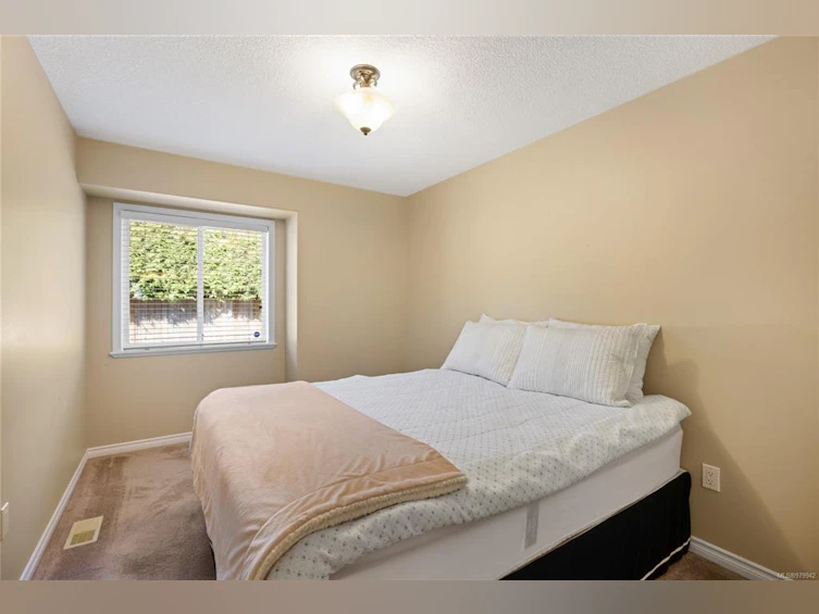 1242 Sunrise Drive, French Creek, BC, V9P 1W7 - 41