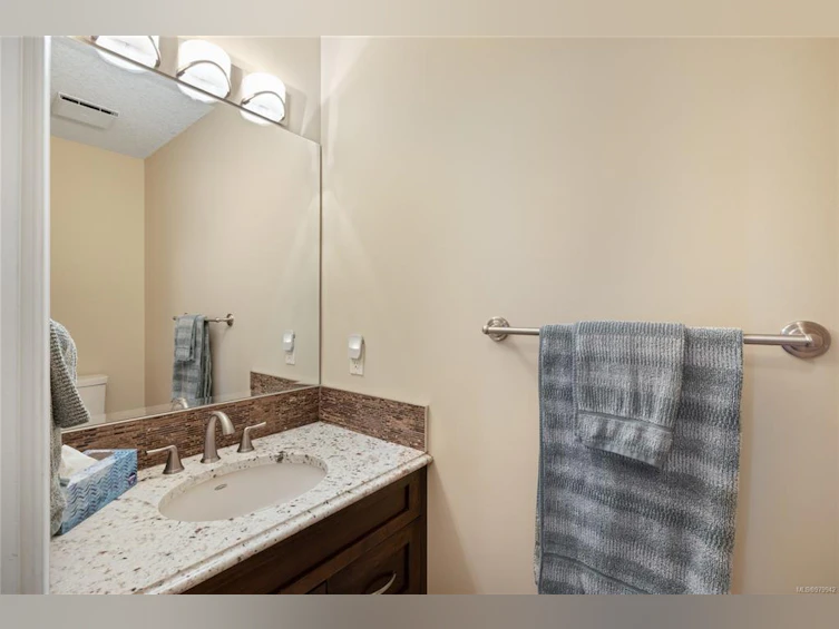 1242 Sunrise Drive, French Creek, BC, V9P 1W7 - 51
