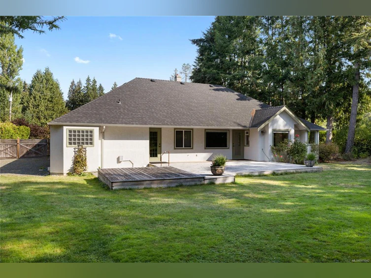 1242 Sunrise Drive, French Creek, BC, V9P 1W7 - 57