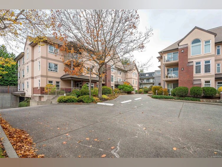 205-835 Selkirk Avenue, Esquimalt, BC, V9A 2T7 - 40