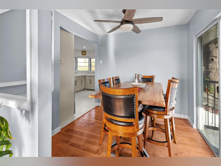 207 Mary Street, Victoria, BC, V9A 3V8 - 8