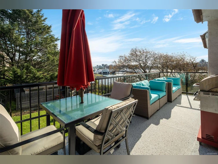 207 Mary Street, Victoria, BC, V9A 3V8 - 20