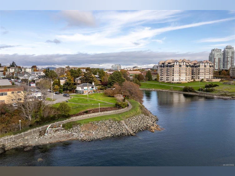 207 Mary Street, Victoria, BC, V9A 3V8 - 35